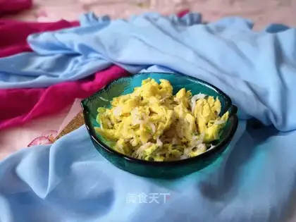 Silverfish fried eggs