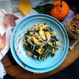 Egg-cutter spinach