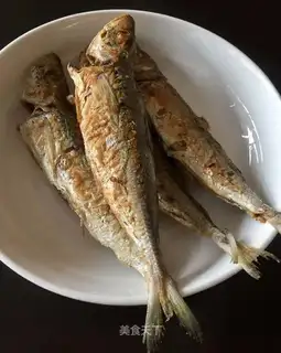 Fried mackerel