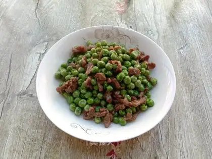 Soybeans, roast beef