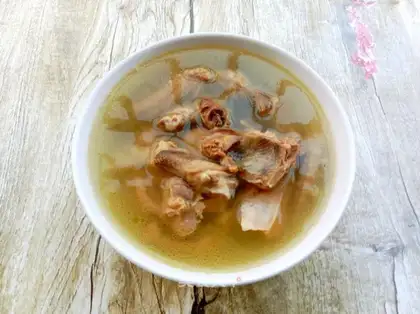 Clean up the pigeon soup