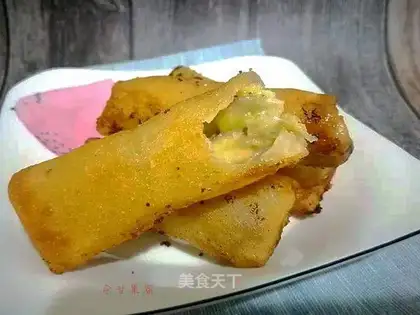 Banana cheese rolls