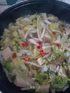Tofu with soup dolls