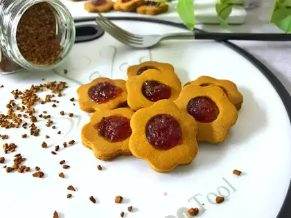 Coffee jam pie