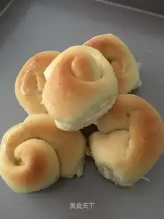 Moontooth bread