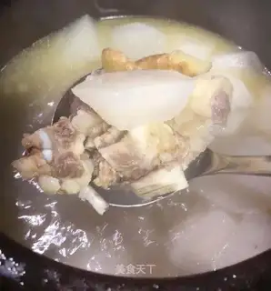 Cracking steak radish soup