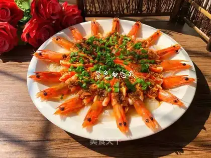 Garlic fan steamed shrimp