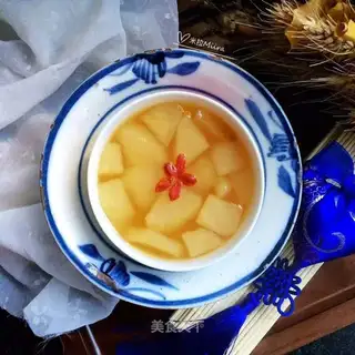 Orange pear soup