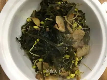 Five flowers for a soybean sprouts