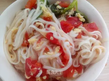 Tomato egg noodles