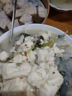 Fish tofu soup