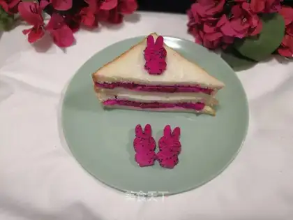 The bread of the flamingo
