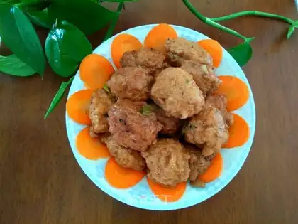 Red chicken tofuballs