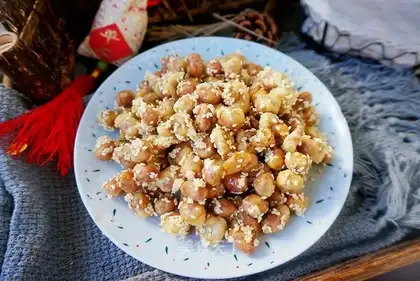 Amber peanuts