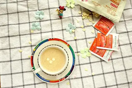 Almond milk tea