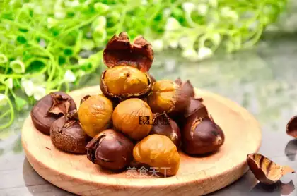 Sugar roasted chestnuts