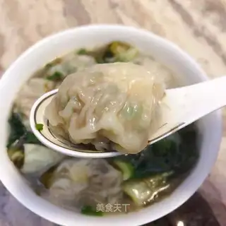 Fresh meat, big shrimp