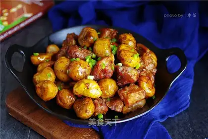 Scrambled meat