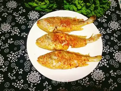 Fried yellow fish