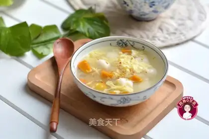 Pumpkin chestnut egg soup