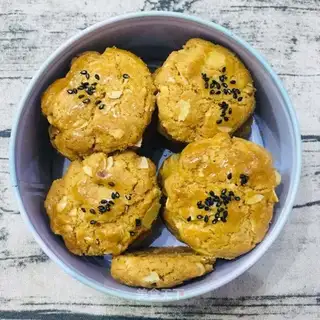 Peanut almond