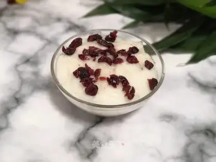 The cranberry berries