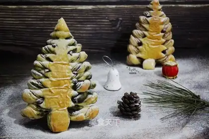 Christmas bread