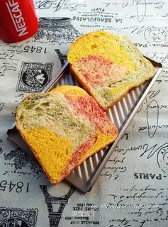 Scrambled toast