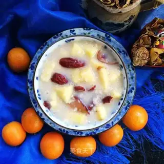 Apple-tree oatmeal