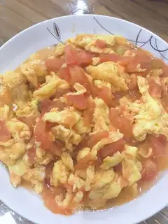Tomato fried eggs