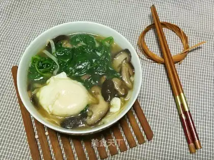 Pineapple, duck noodles