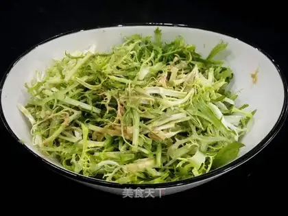 Sesame sauce for the chrysanthemum