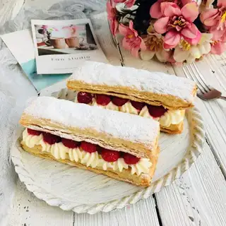 The fruit Napoleon