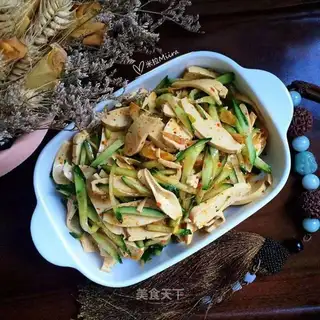 The soy-dry cucumber