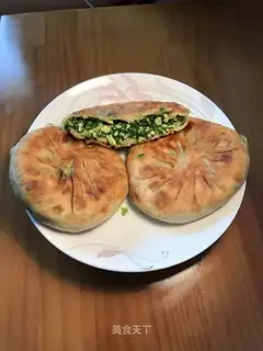 Eggs and shrimp pie