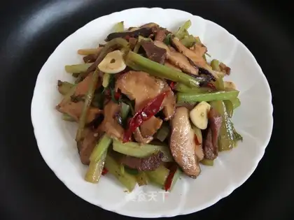 The lamb mushrooms and the chili