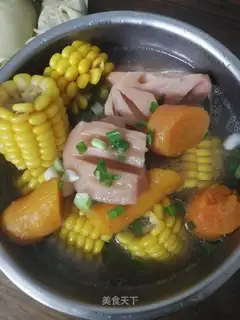Corn Lotus bone soup