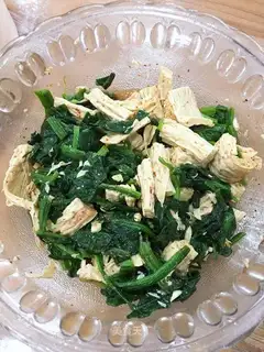 Scrambled spinach
