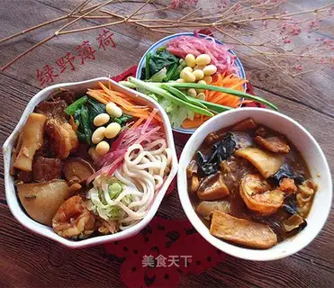 Shrimp noodles