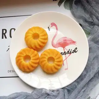 Lemon cake