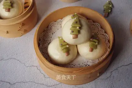 Christmas buns