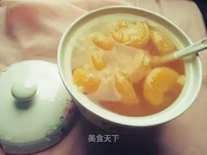 Wine and orange soup