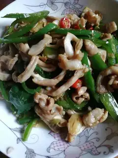 Pepper's fried pig belly