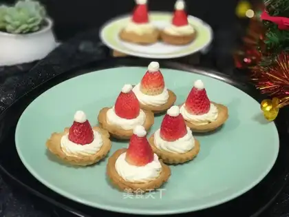 Sweet Christmas Hat Tower