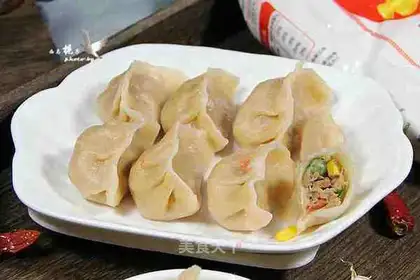 Pork shrimp corn dumplings