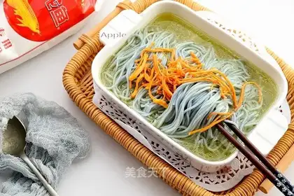 Butterbean chicken noodles