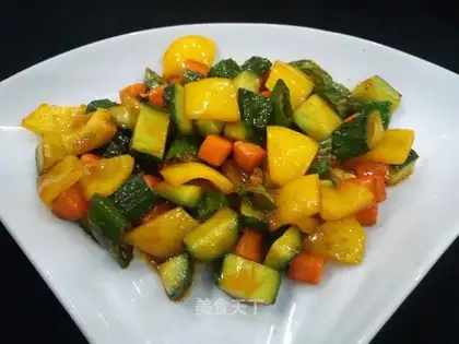 Tomato fried vegetables