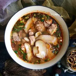 Sour spicy chicken Tommy wire