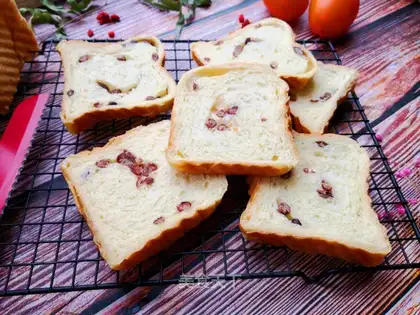 Bean toast