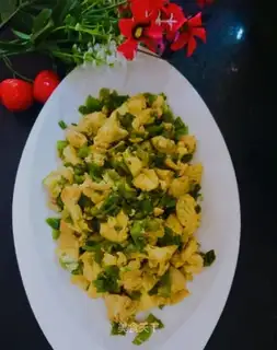 Pepper fried eggs